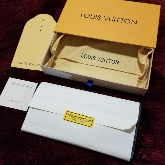 Louis Vuitton graphite Damier Brazza wallet! - Picture 5 of 8